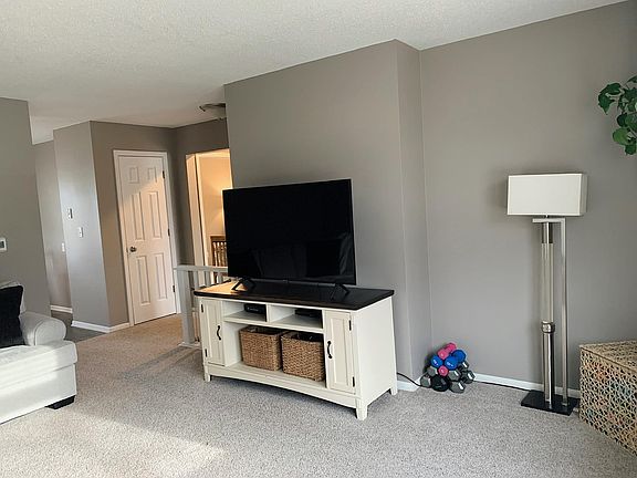Main level living room