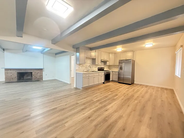 4642 Canoga St #A — Photo 4