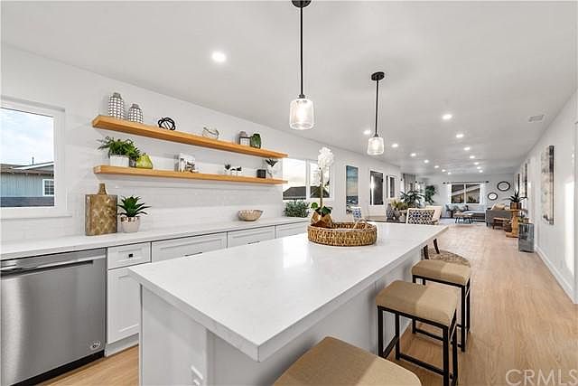 1st image of 4204 Calle Bienvenido