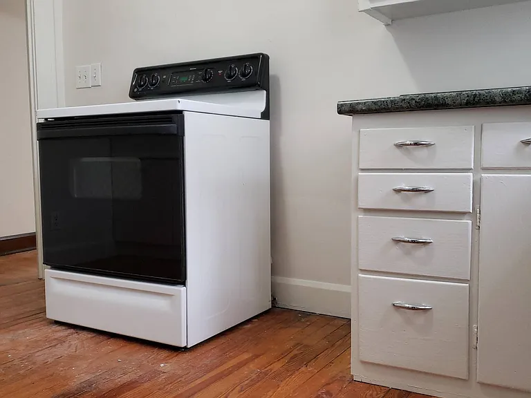 5326 N College Ave — Photo 12