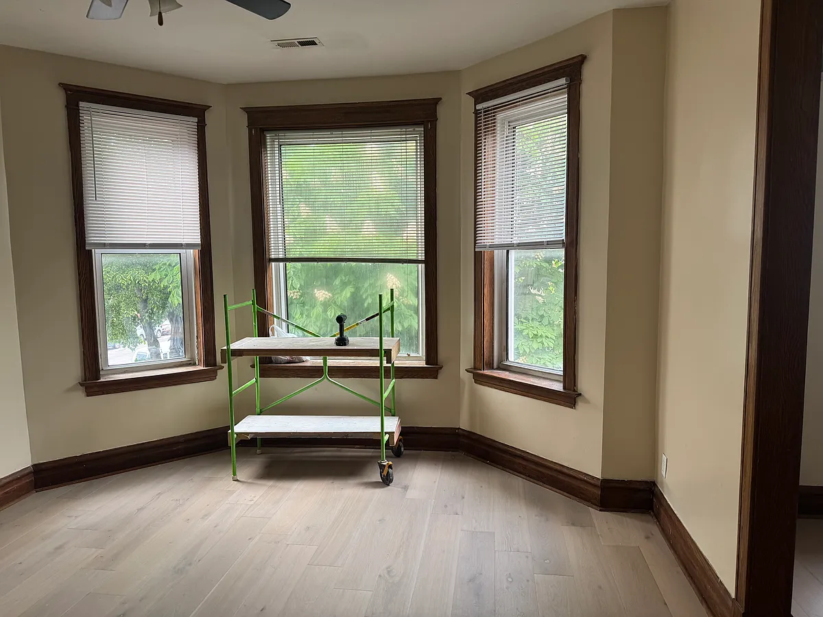 Building Photo - 2455 S Saint Louis Ave #2