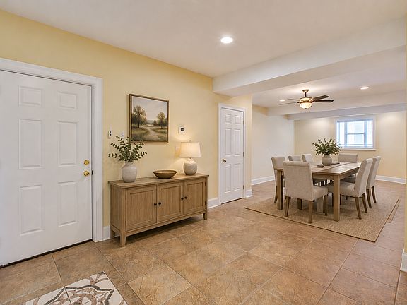 3rd image of 1739 Indigo Island Dr