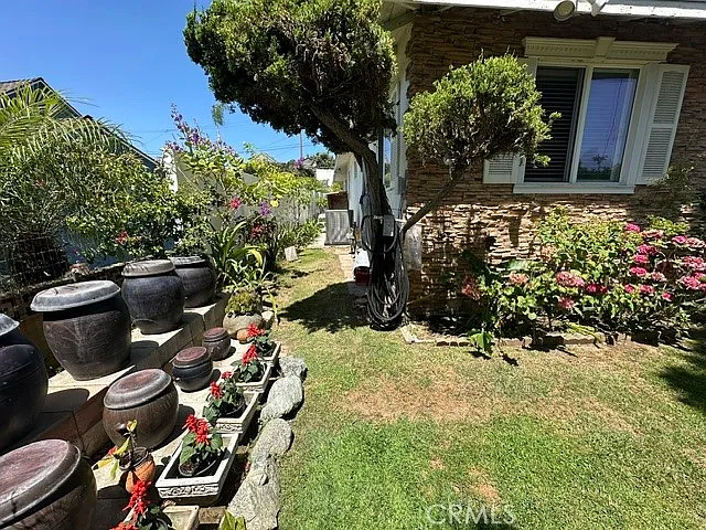 14721 Stanton Ave — Photo 8