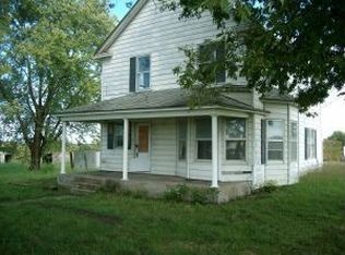 17051 Clear Springs Dr, Boonville, MO 65233