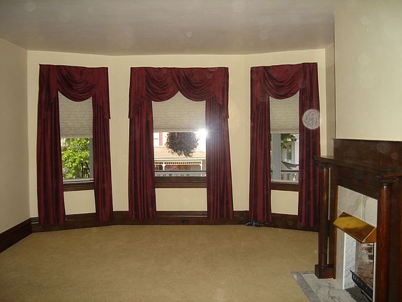 Formal Livingroom
