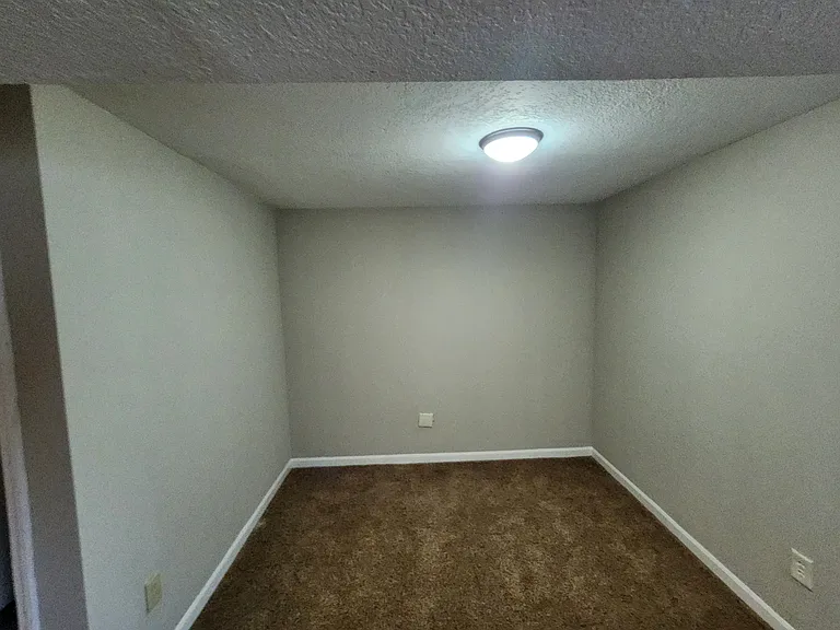 433 Eagle Lake Rd S — Photo 21