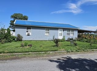 99 Iroquois St, Mc Clure, IL 62957