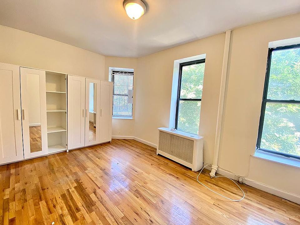 1st image of 159 2nd Ave #U