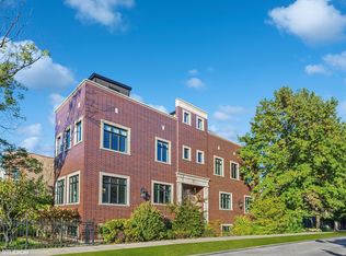 2156 W School St, Chicago, IL 60618