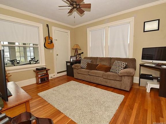 5th image of 24 Plant St #3