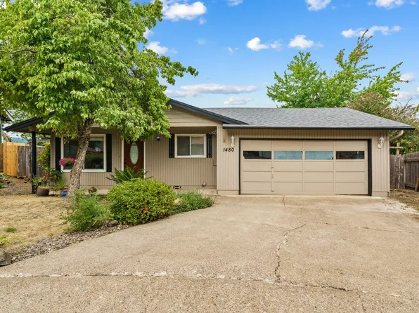 1480 Carobelle Ct, Cottage Grove, OR 97424