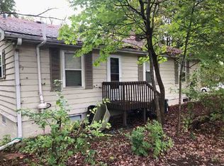 345 Burnidge Ct, South Elgin, IL 60177