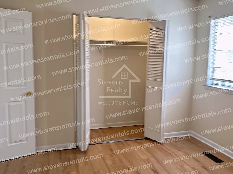 4125 Wilkesview Dr — Photo 32