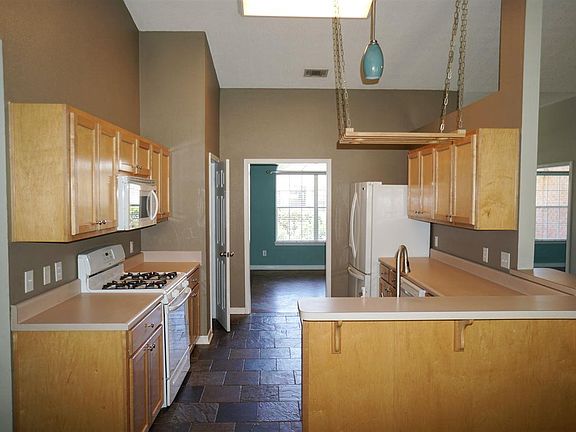 5th image of 5345 Willow Oak Dr