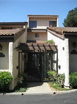4th image of 3224 La Vina Way