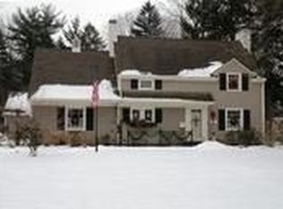 7717 Garfield Rd, Mentor, OH 44060