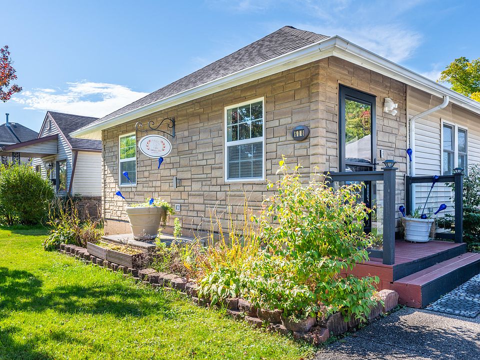 1st image of 608 Magnolia
