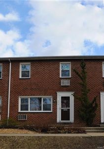 175 Charter Cir #175, Ossining, NY, 10562