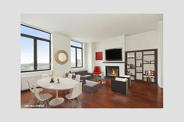 Sold by Stribling | media 5