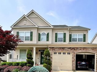 2417 Plenty Gates Ln, Waldorf, MD
