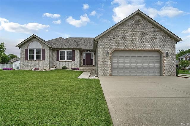 1st image of 2 Ashworth Ct