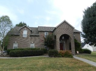 2807 Pebblestone Ln, Knoxville, TN 37938