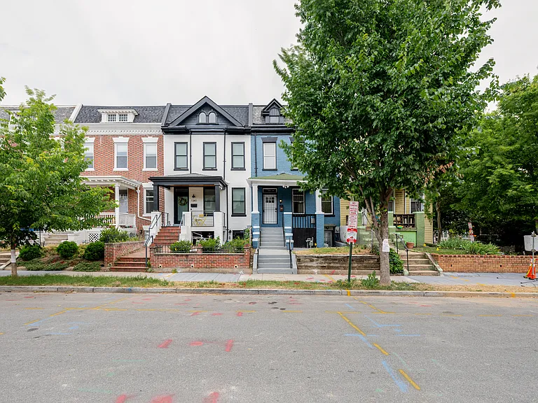 1339 Oak St NW #A — Photo 18