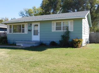 1112 Poplar St, Salina, KS 67401