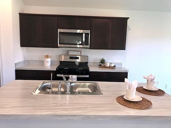 3rd image of 5130 Ternberry Forest Ln