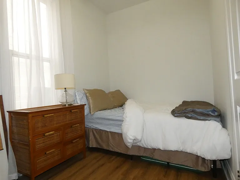 3043 W Lyndale St #1 — Photo 16