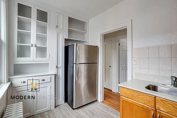 Rented by Modern Spaces | media 18