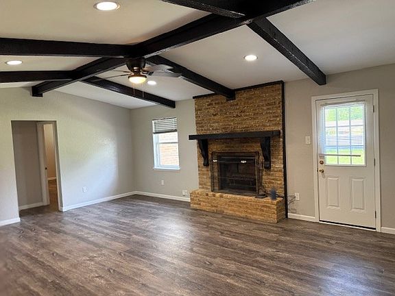 3rd image of 132 Crockett Ln