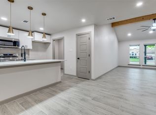 2442 May Ln, Grand Prairie, TX 75050