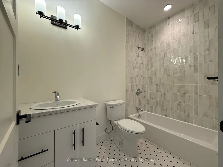604 Queen St S #109 — Photo 13