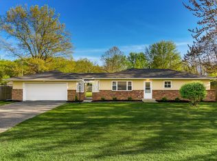 200 Summit Glen Rd SW, Pataskala, OH 43062