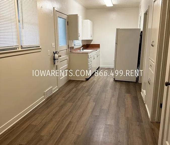 504 E Coolbaugh St #1 — Photo 1