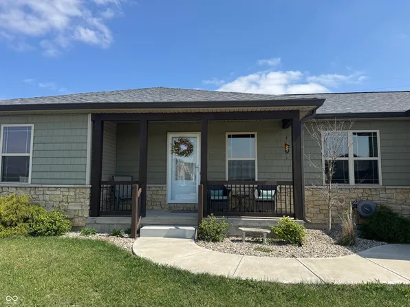 1822 N Oakmont Ave, Greensburg, IN 47240