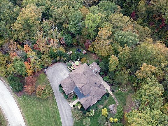 4th image of 114 Graff Ln