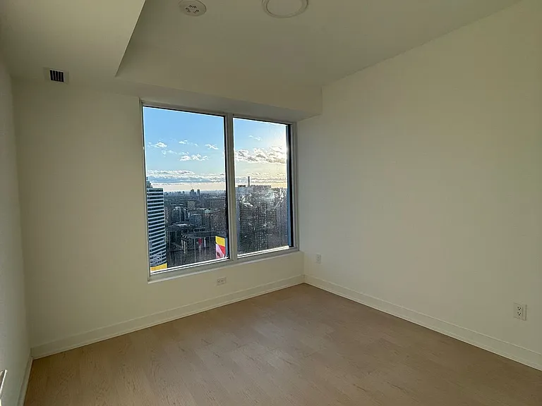 252 Church St #4217 — Photo 4