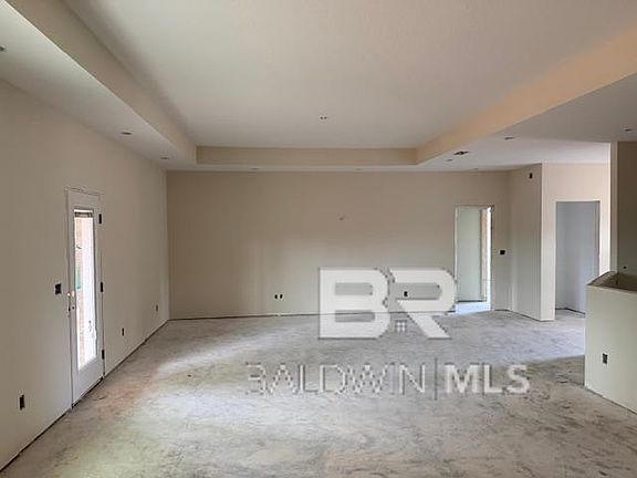 5th image of 32656 Arbor Ridge Cir