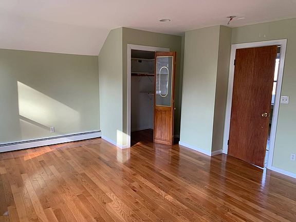 4th image of 495 Ashford Ave Floor 2