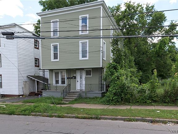 3rd image of 504 Arthur St