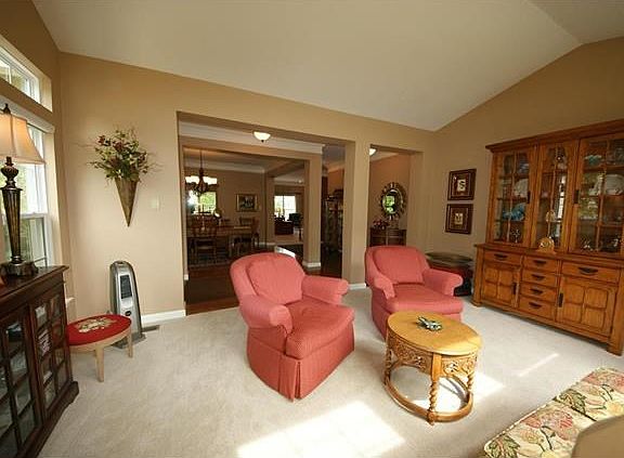 5th image of 1569 Dietrich Place Ct