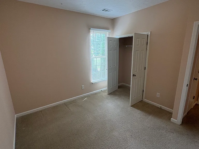 116 Jameson Pl — Photo 7