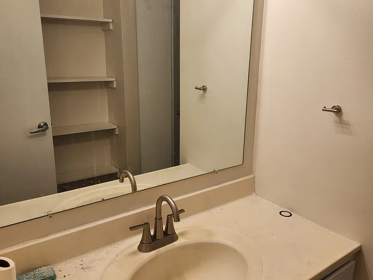 5706 N Autumn Ridge Ct #D — Photo 15