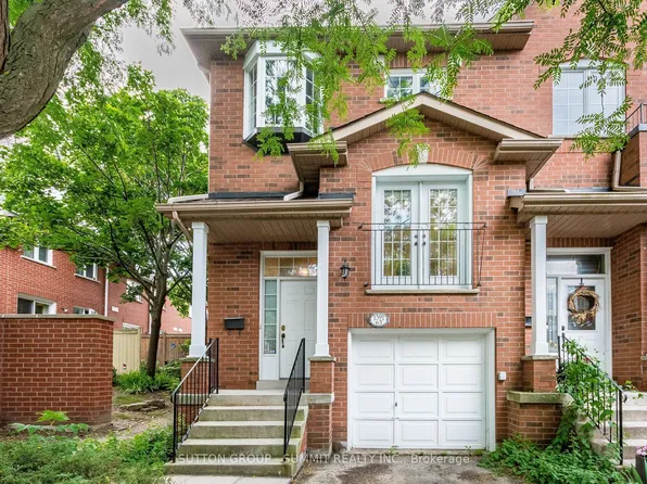 1591 S Parade Ct #63, Mississauga, ON L5M 6G1