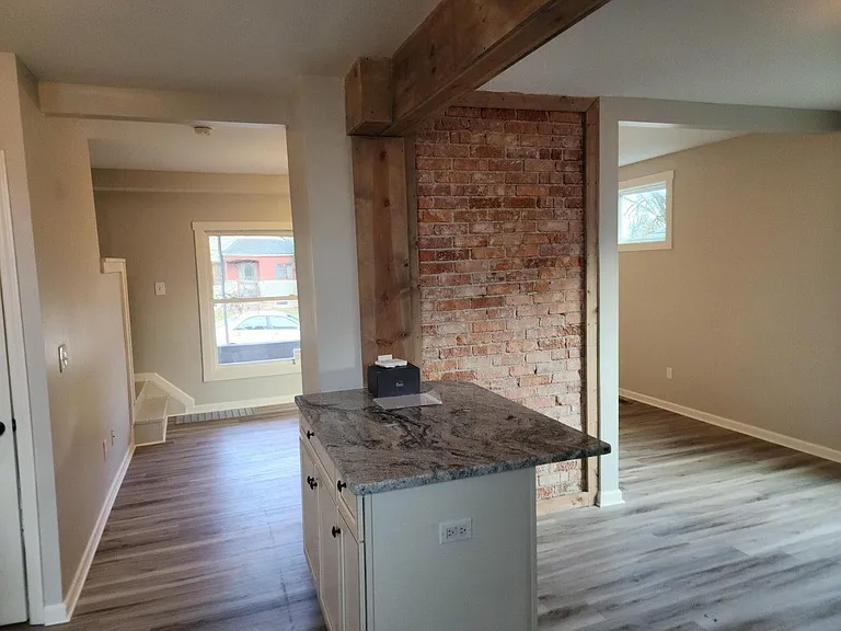133 Schultz Ave — Photo 2