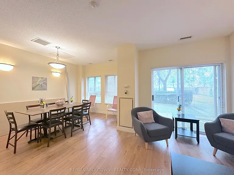 268 Merton St #205 — Photo 16