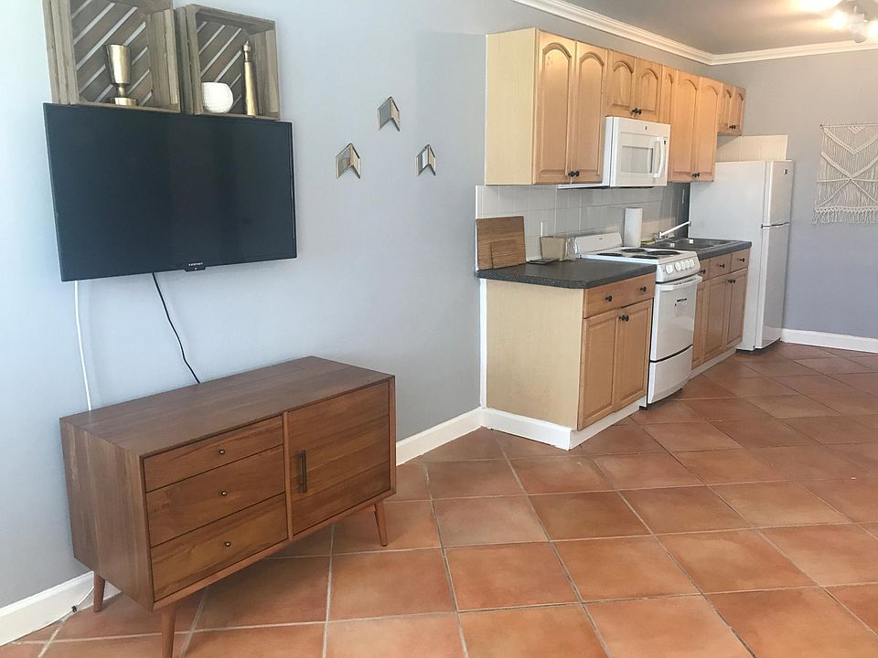 1st image of 629 Bay Esplanade #119