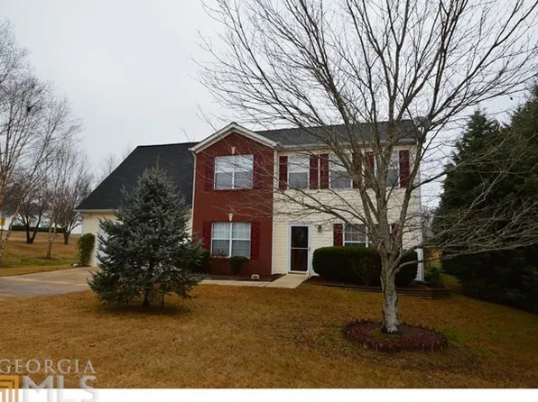 708 Baskins Cir, Winder, GA 30680